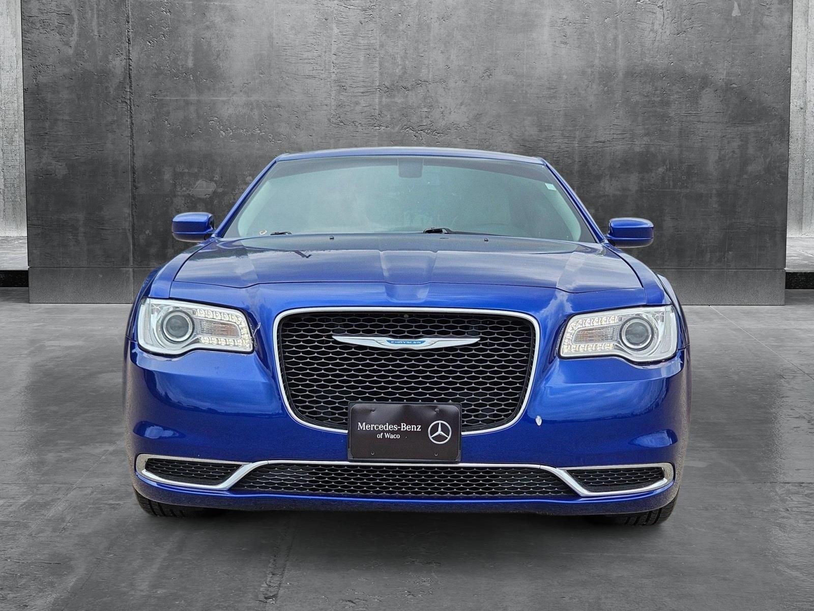 Used 2021 Chrysler 300 Touring with VIN 2C3CCAAG4MH567050 for sale in Waco, TX