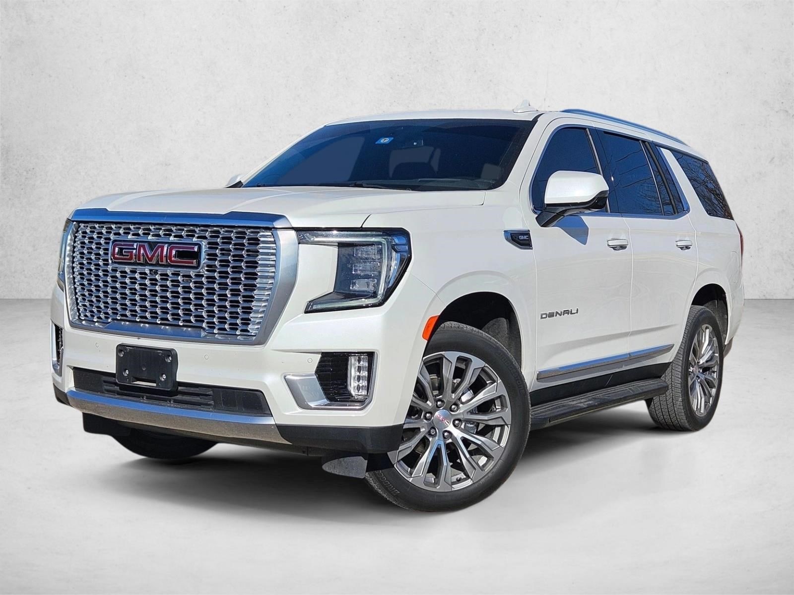2021 GMC Yukon Denali's photo