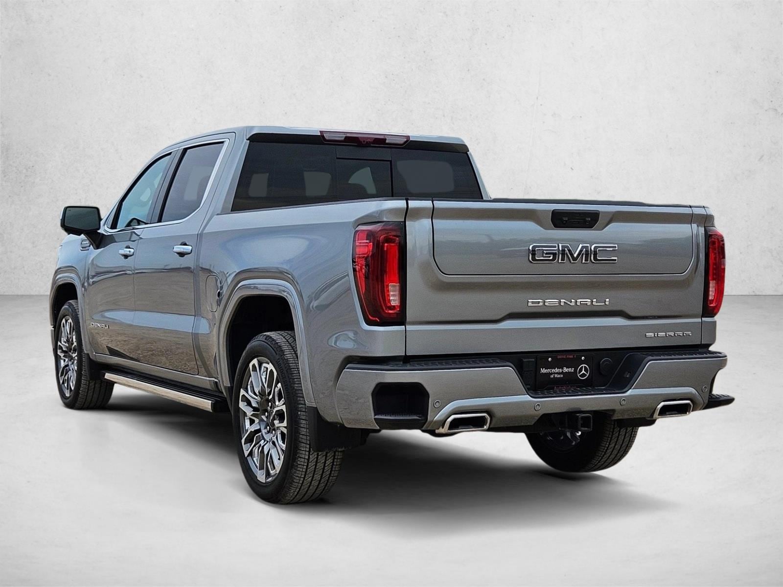 2025 GMC Sierra 1500 Denali Ultimate - Photo 8