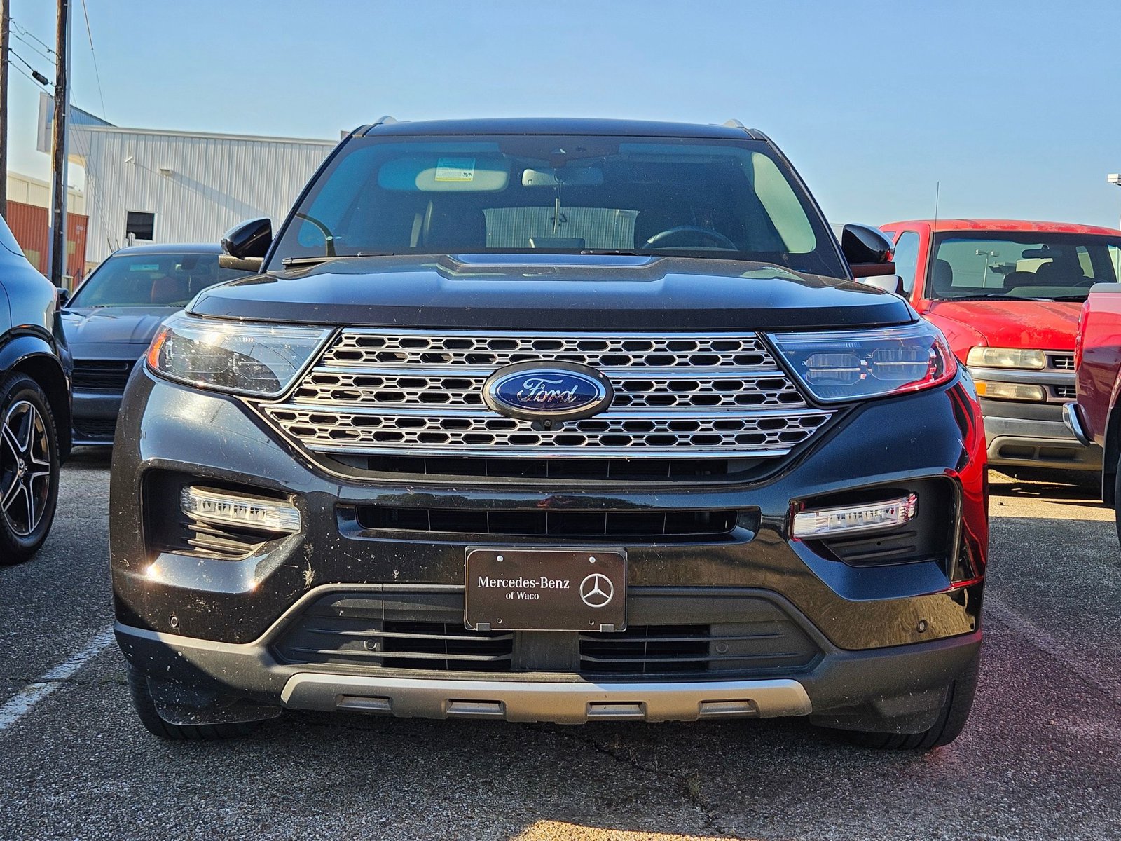 2022 Ford Explorer Limited photo 2