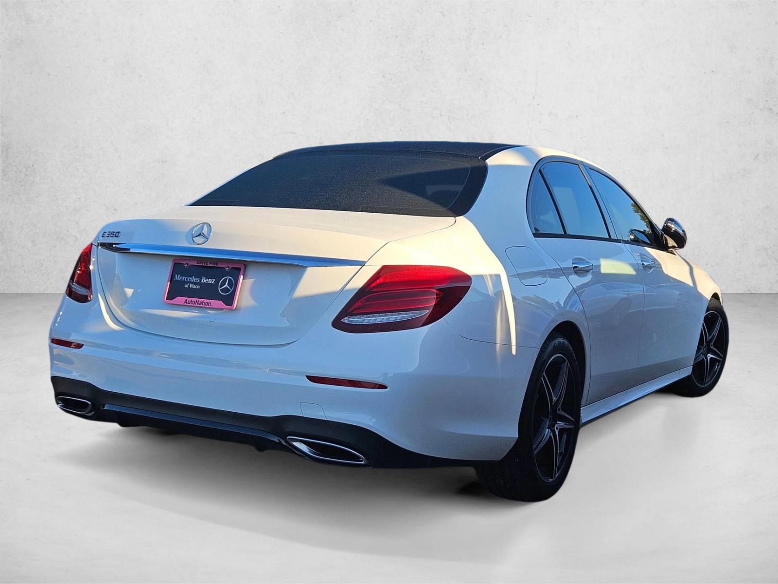 2020 Mercedes Benz E 350 Sedan photo 3