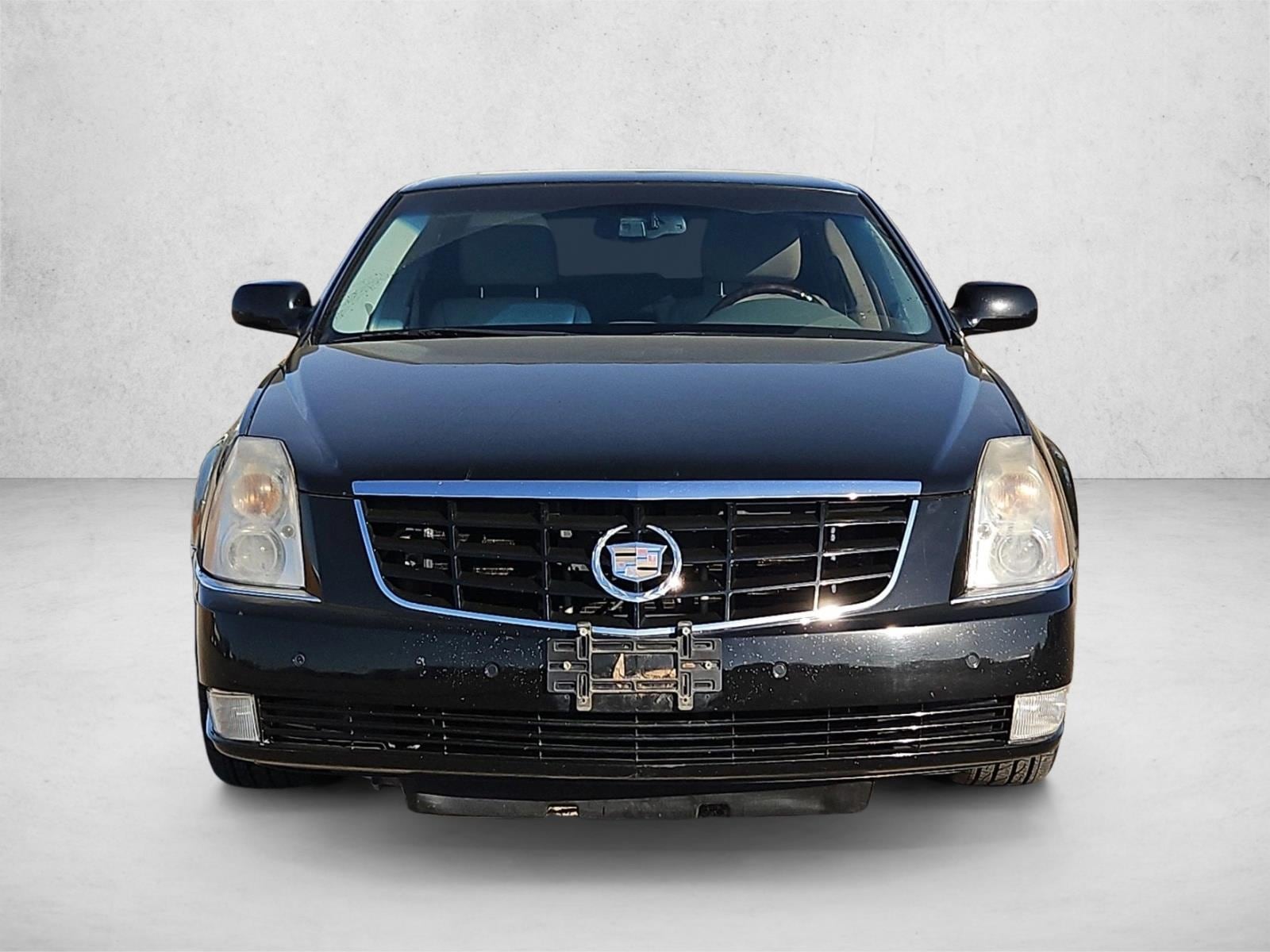 Used 2011 Cadillac DTS Premium Collection with VIN 1G6KH5E67BU135311 for sale in Waco, TX