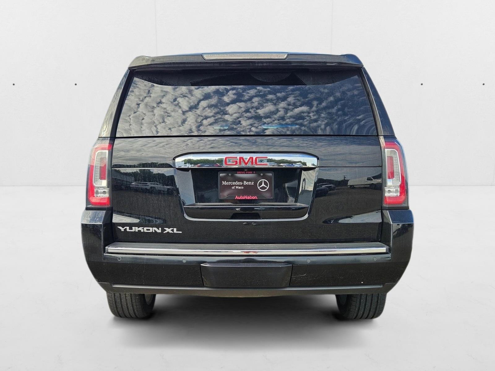 2018 Gmc Yukon XL Denali photo 3
