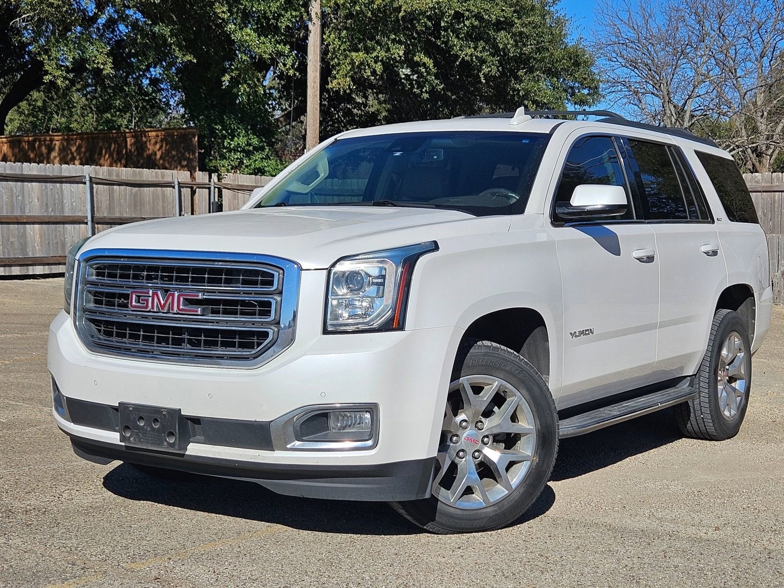 2018 GMC Yukon SLT's photo