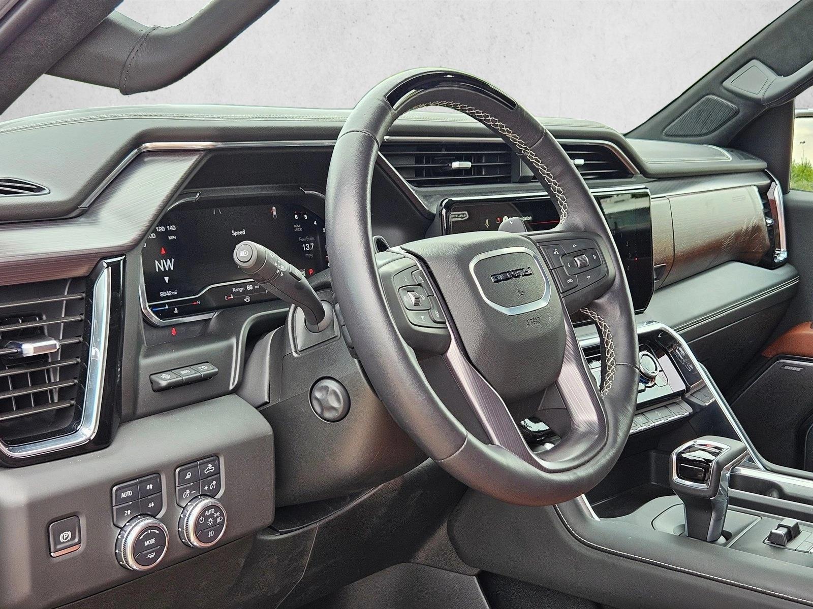 2025 GMC Sierra 1500 Denali Ultimate - Photo 10