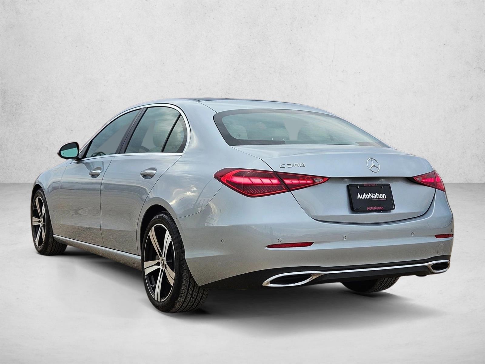 2025 Mercedes-Benz C-Class Sedan C 300 - Photo 7