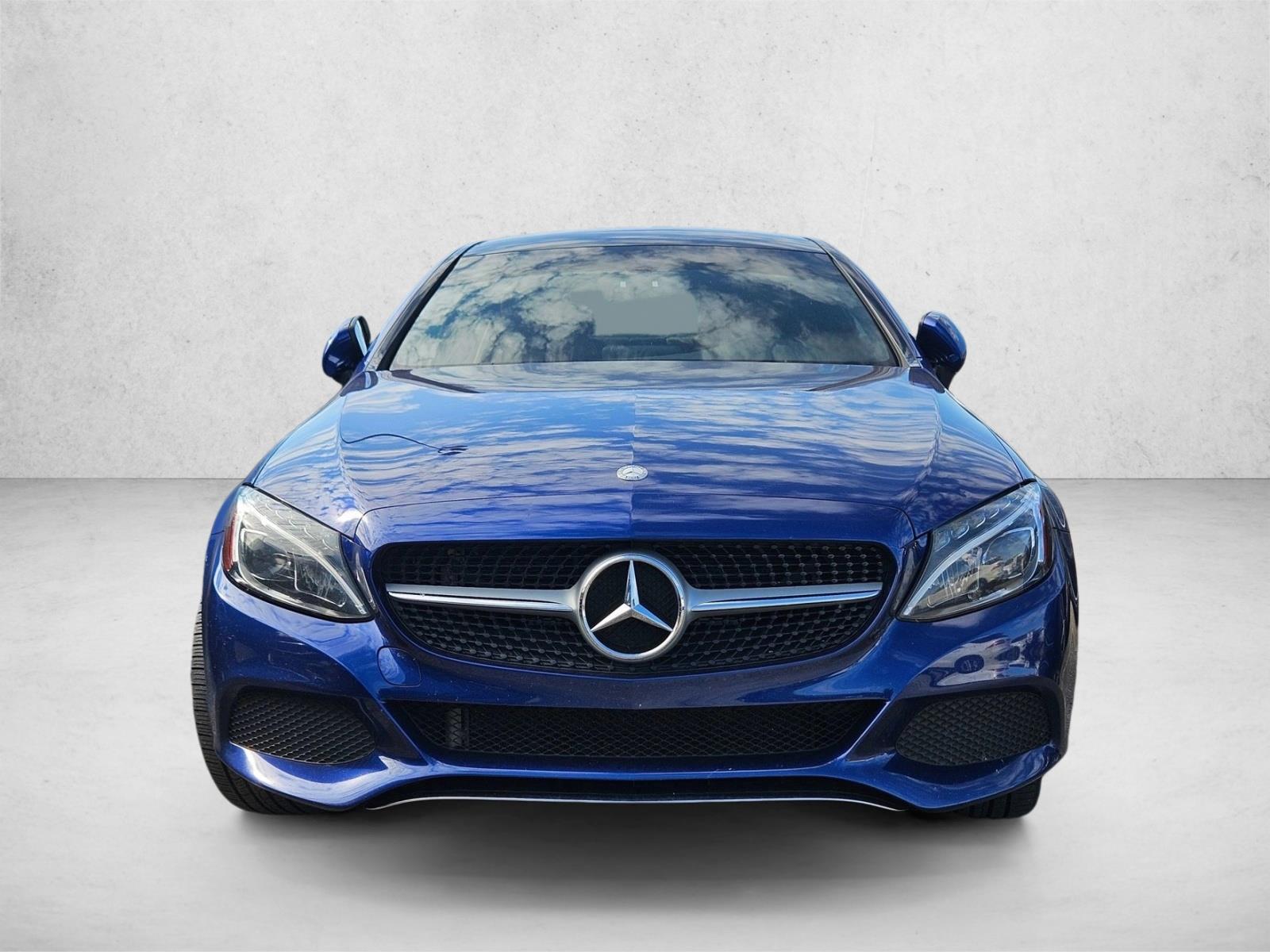 2017 Mercedes Benz C 300 photo 2