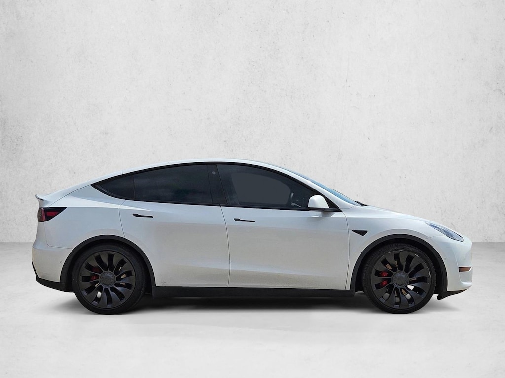 Used 2022 Tesla Model Y Performance SUV