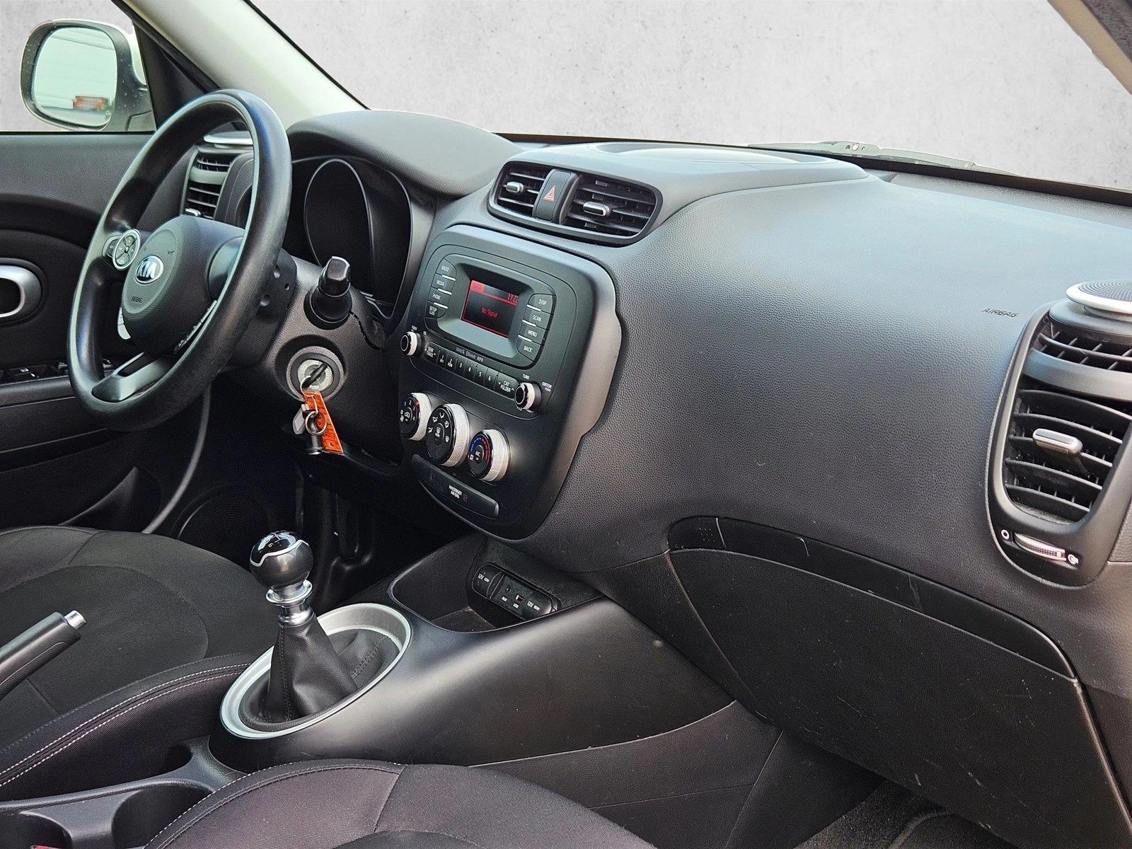 2015 Kia Soul Base - Photo 19
