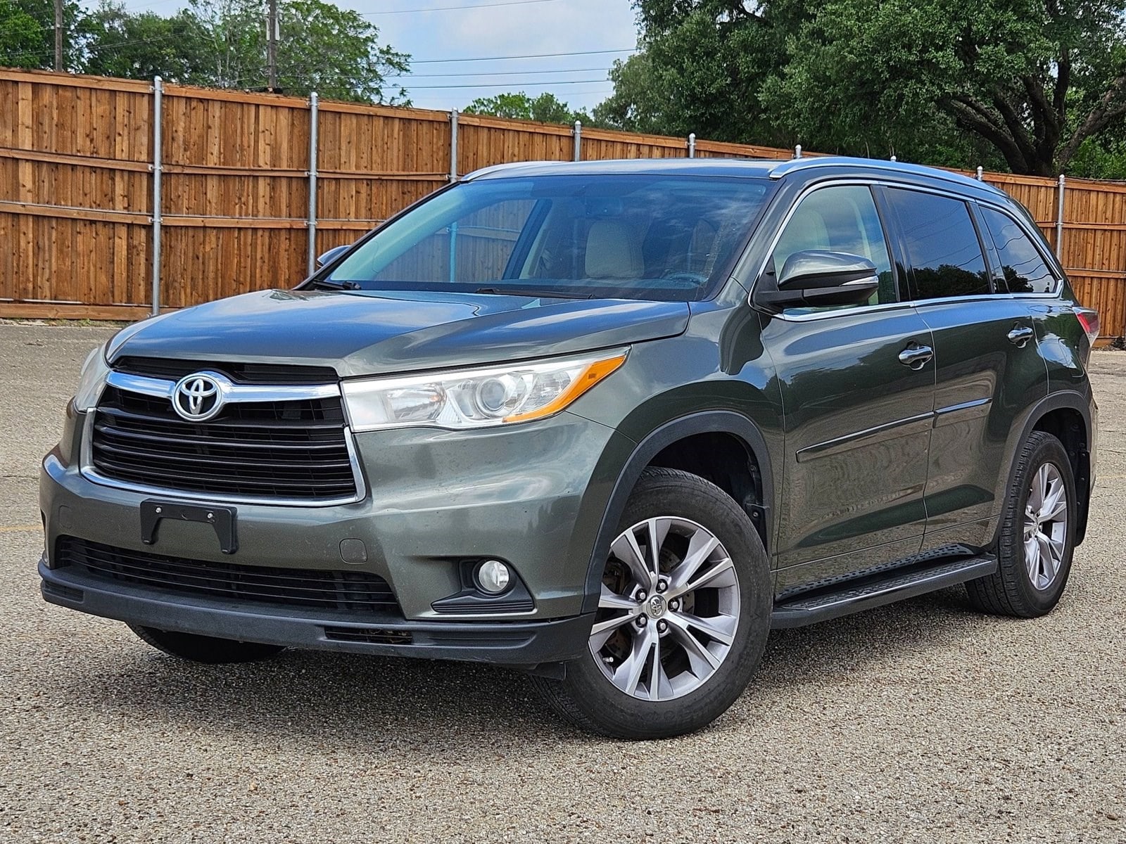 2014 Toyota Highlander XLE