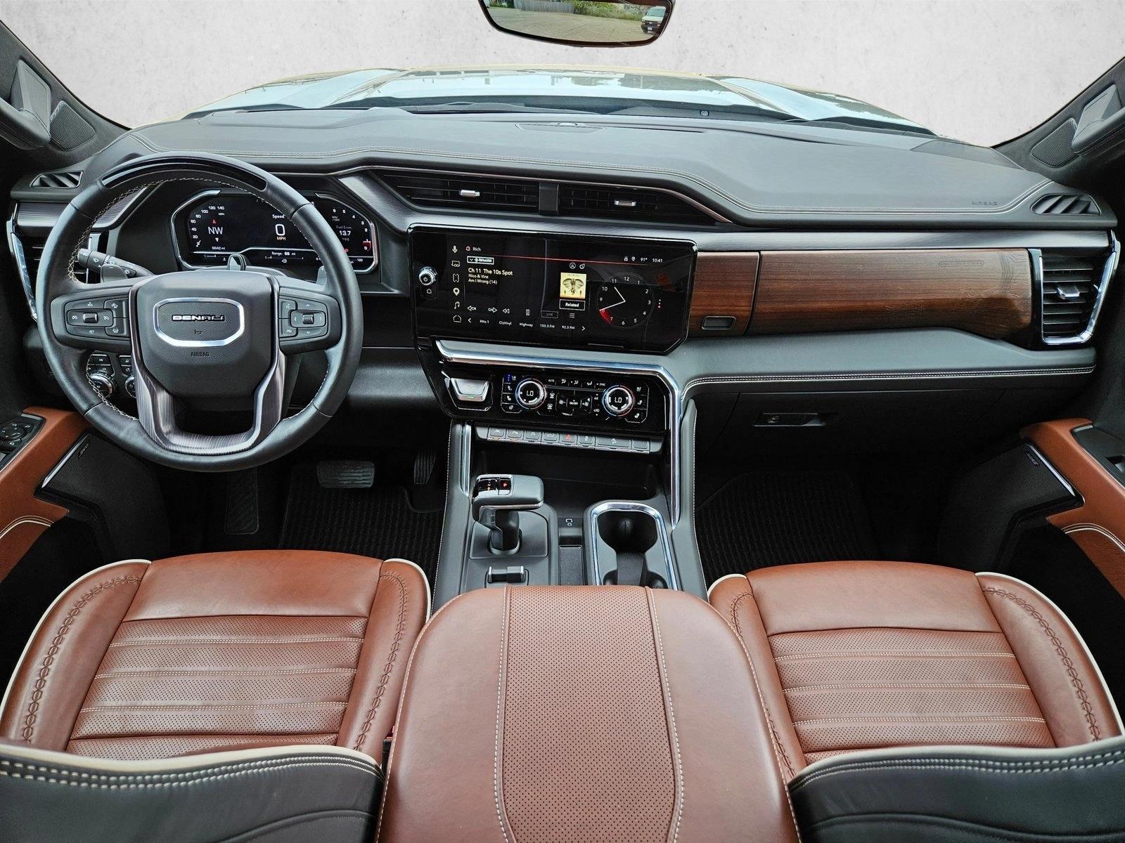 2025 GMC Sierra 1500 Denali Ultimate - Photo 19