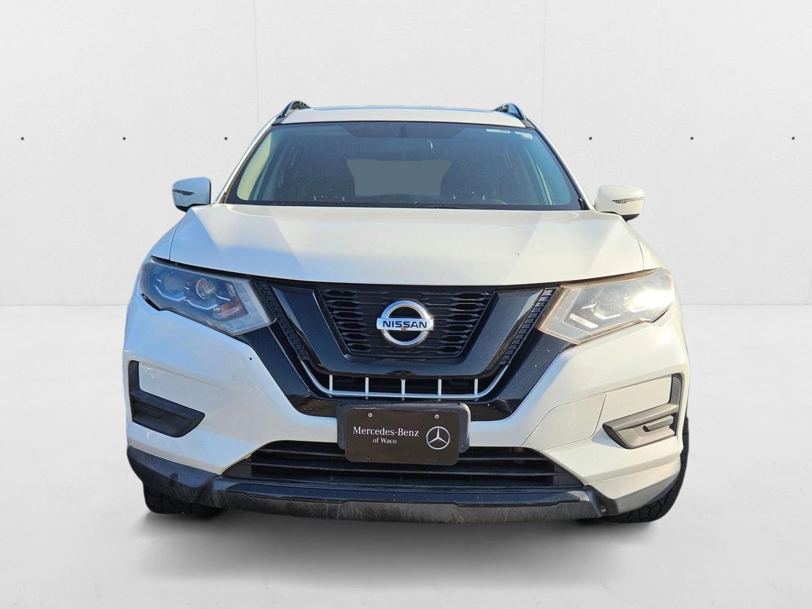 Used 2017 Nissan Rogue SV with VIN 5N1AT2MT1HC755403 for sale in Waco, TX