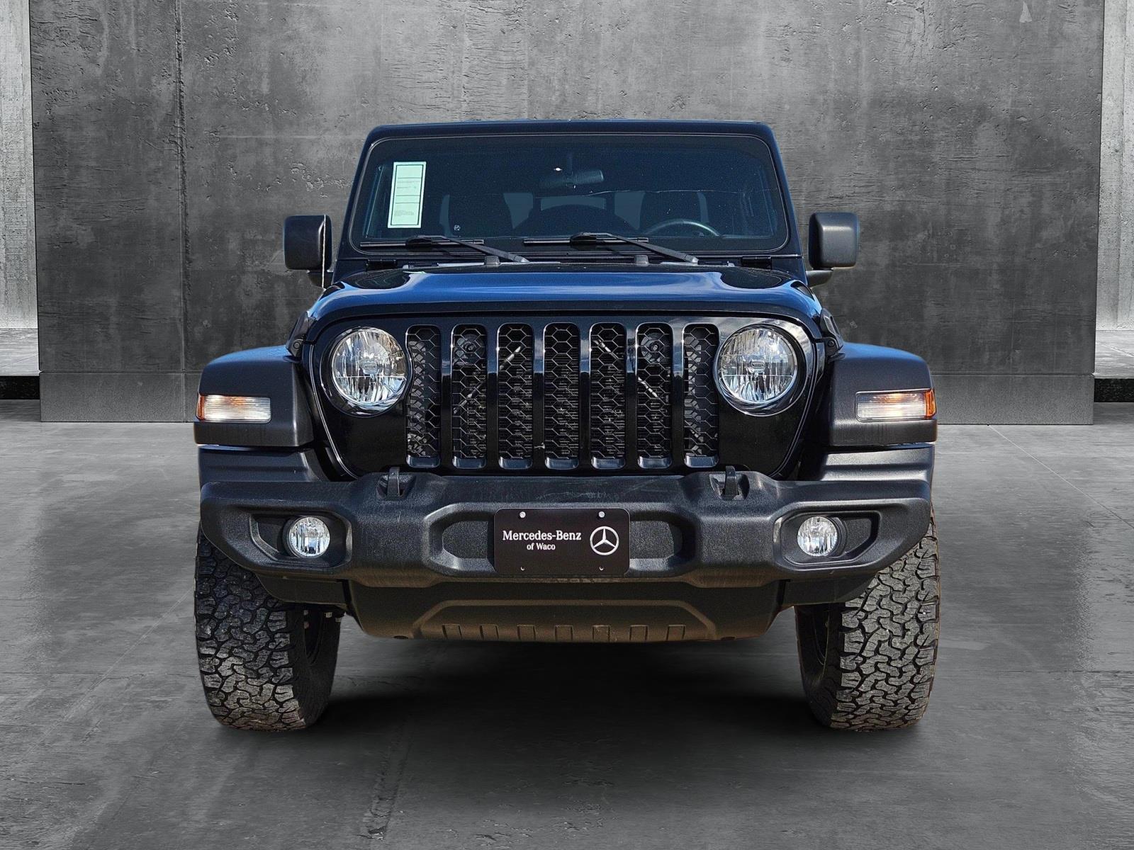 Used 2022 Jeep Gladiator Sport with VIN 1C6HJTAG2NL151366 for sale in Waco, TX