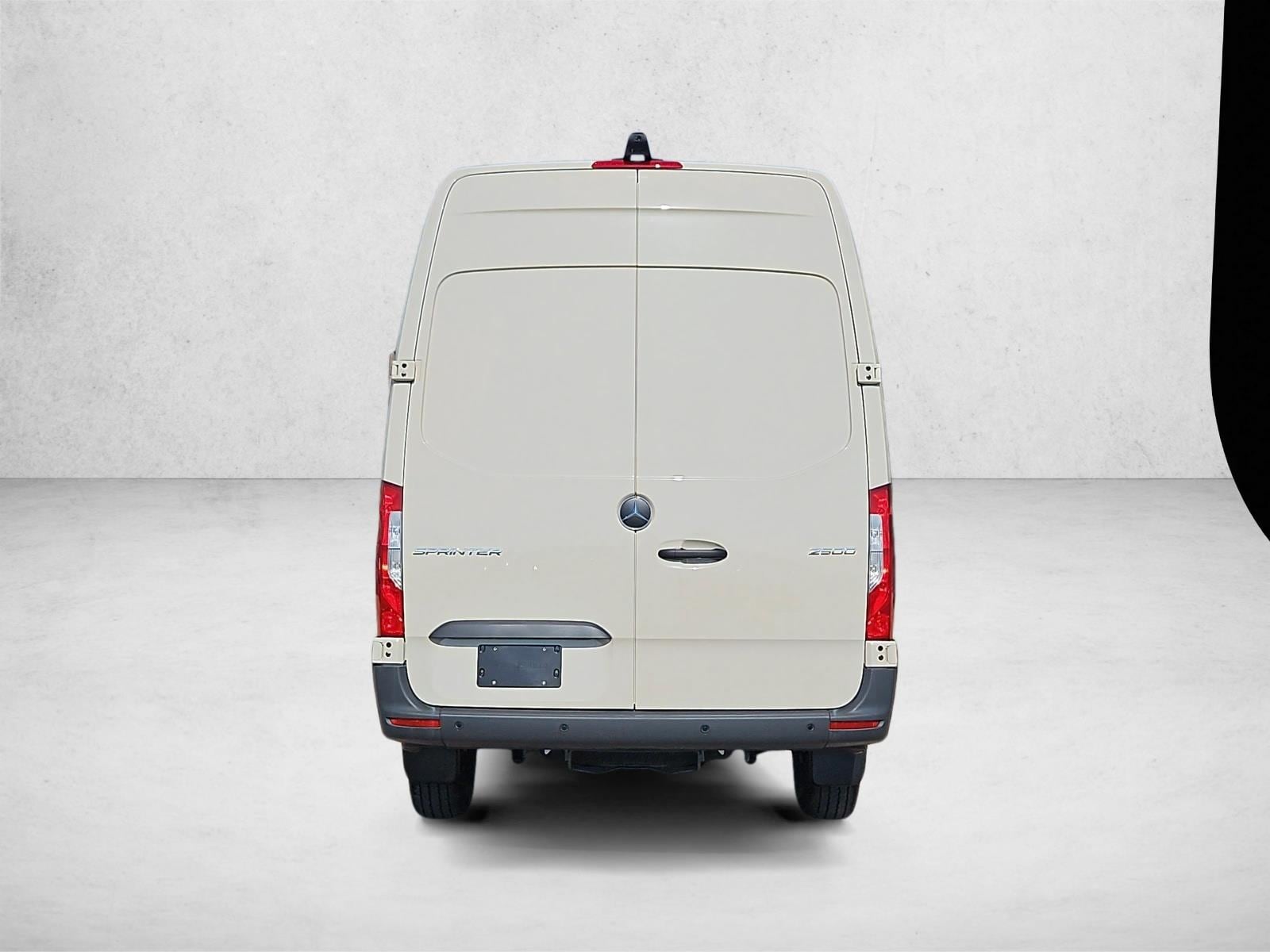 2026 Mercedes-Benz Sprinter Cargo Van Base - Photo 8