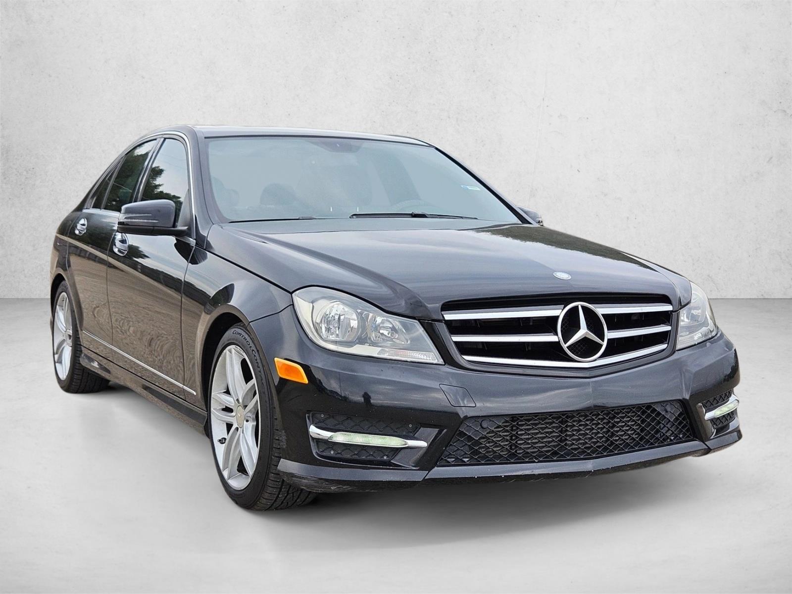 2014 Mercedes Benz C 250 Sport Sedan photo 3