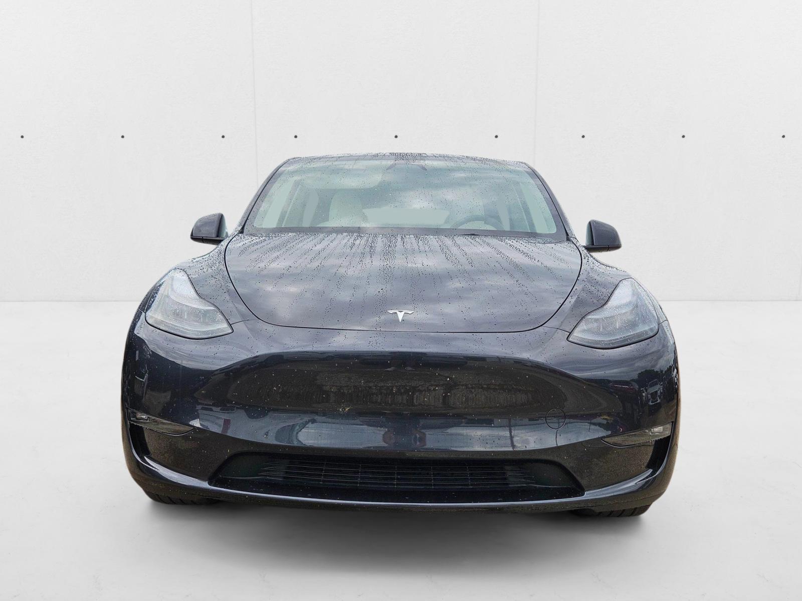 Used 2024 Tesla Model Y Long Range with VIN 7SAYGAEE5RF073424 for sale in Waco, TX