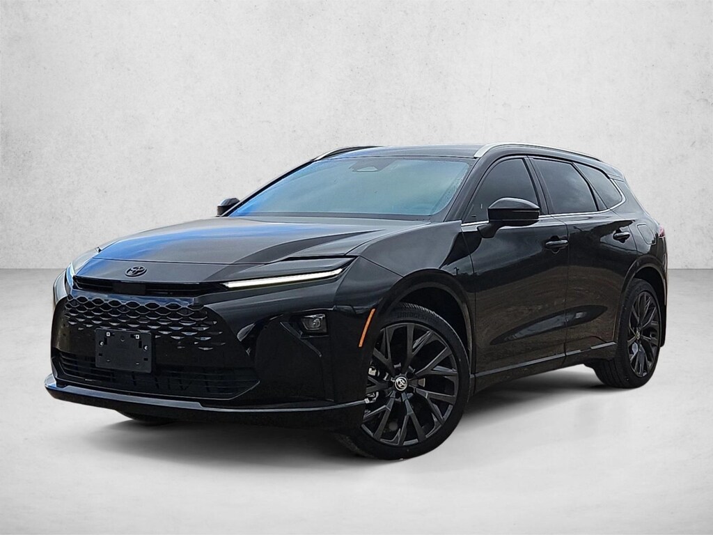 Used 2025 Toyota Crown Signia Limited SUV