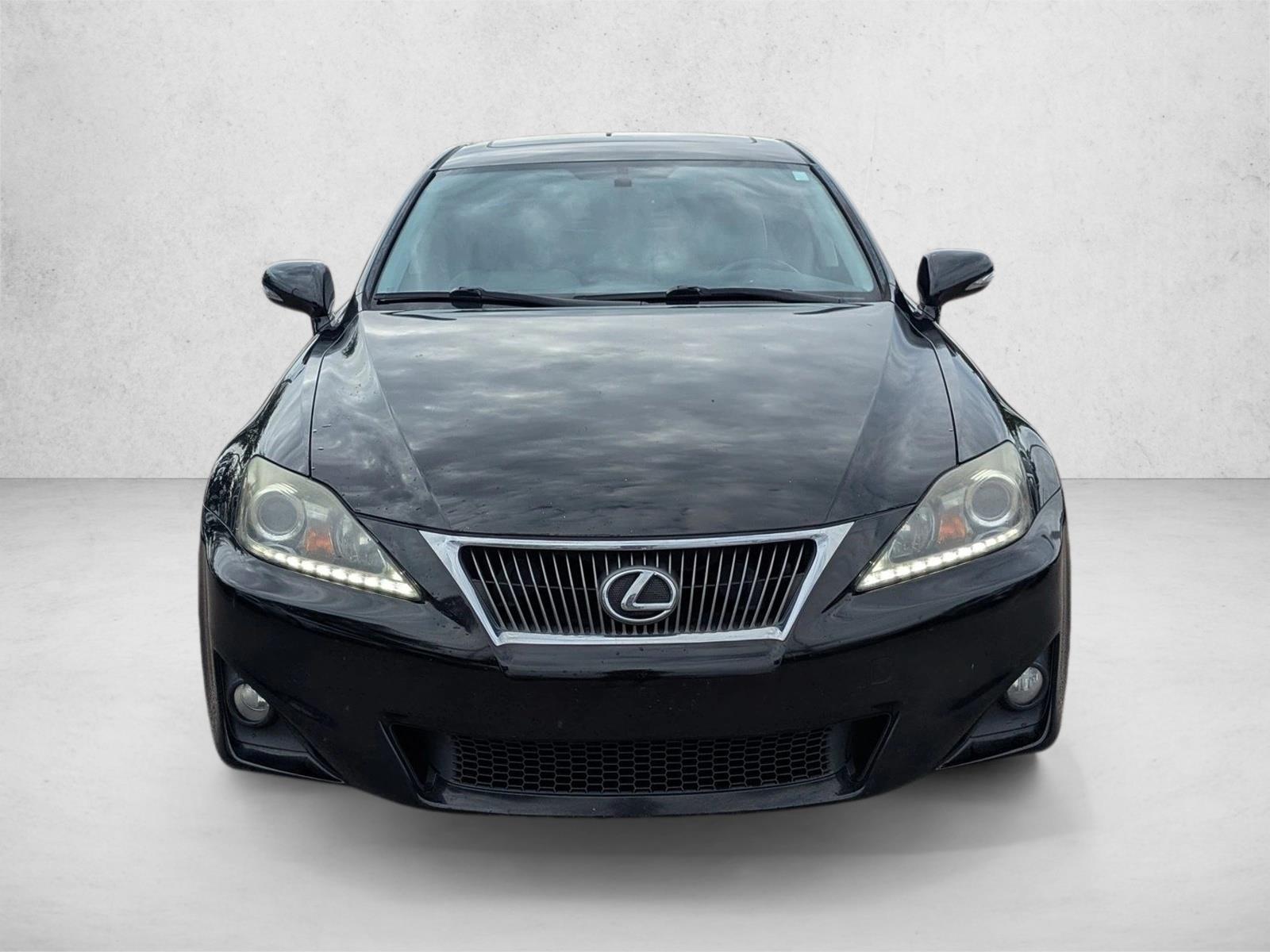 2013 Lexus IS 250 photo 2