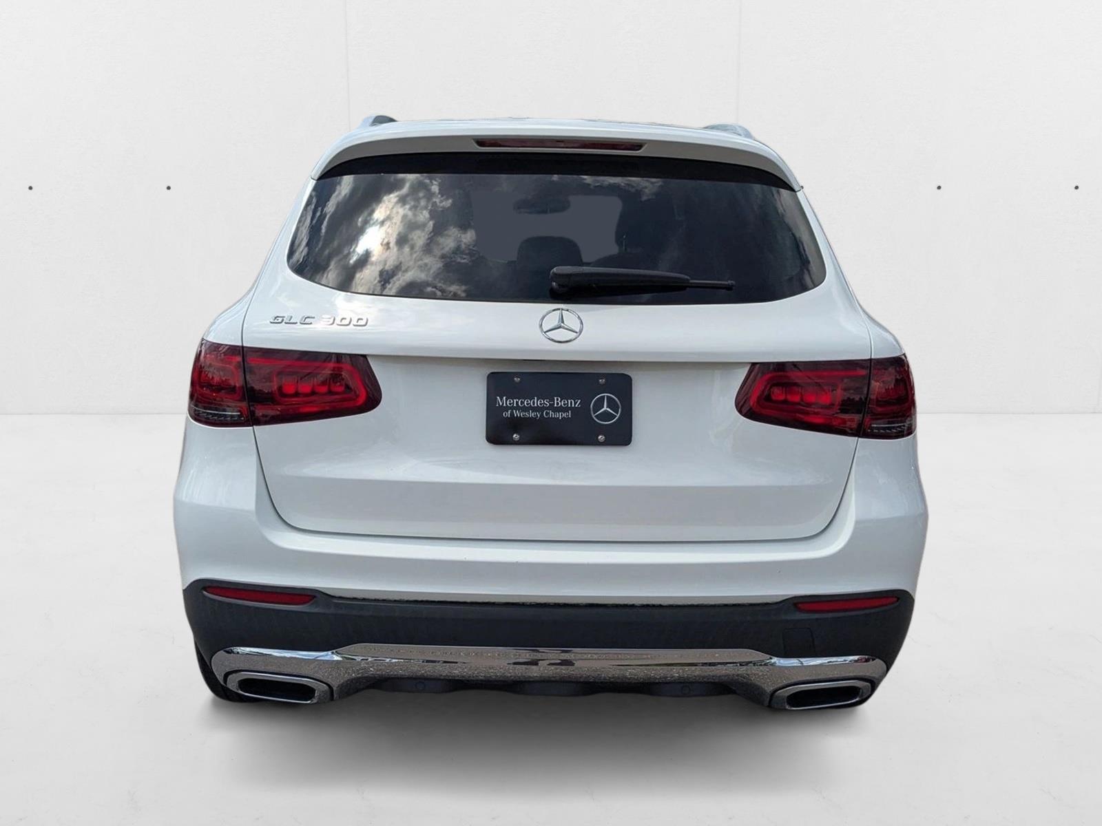 2020 Mercedes Benz GLC 300 photo 2