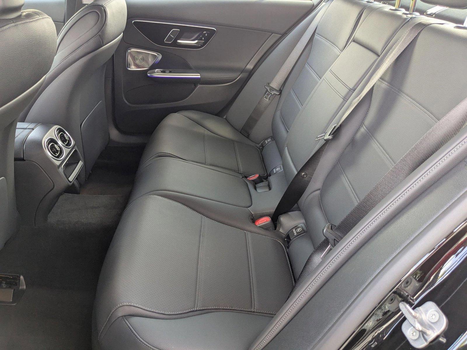 2025 Mercedes-Benz C-Class Sedan C 300 - Photo 14