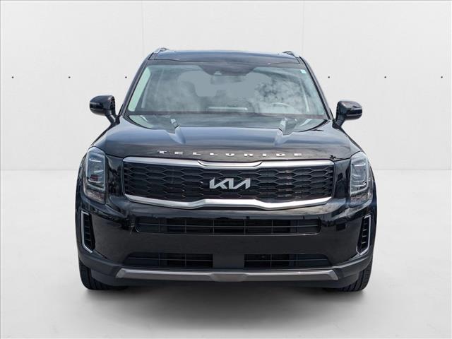 2022 Kia Telluride EX photo 2