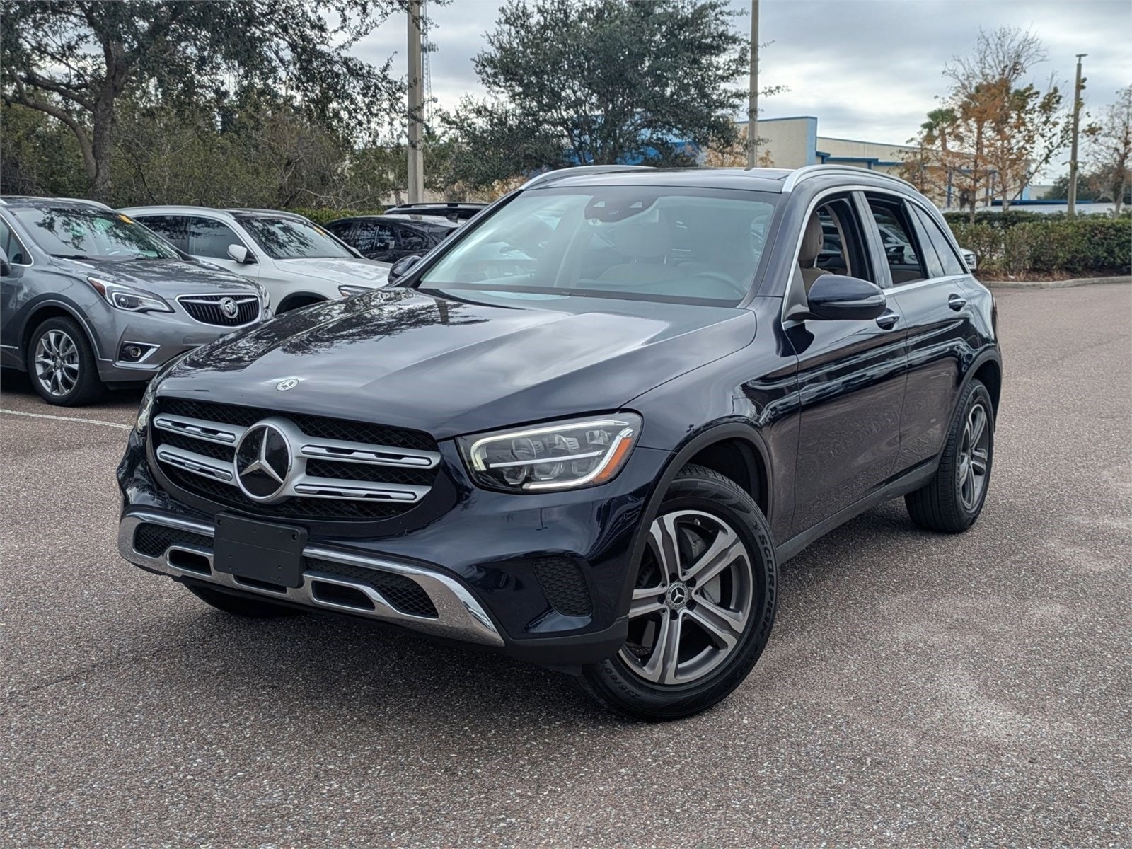 2020 Mercedes-Benz GLC GLC300's photo