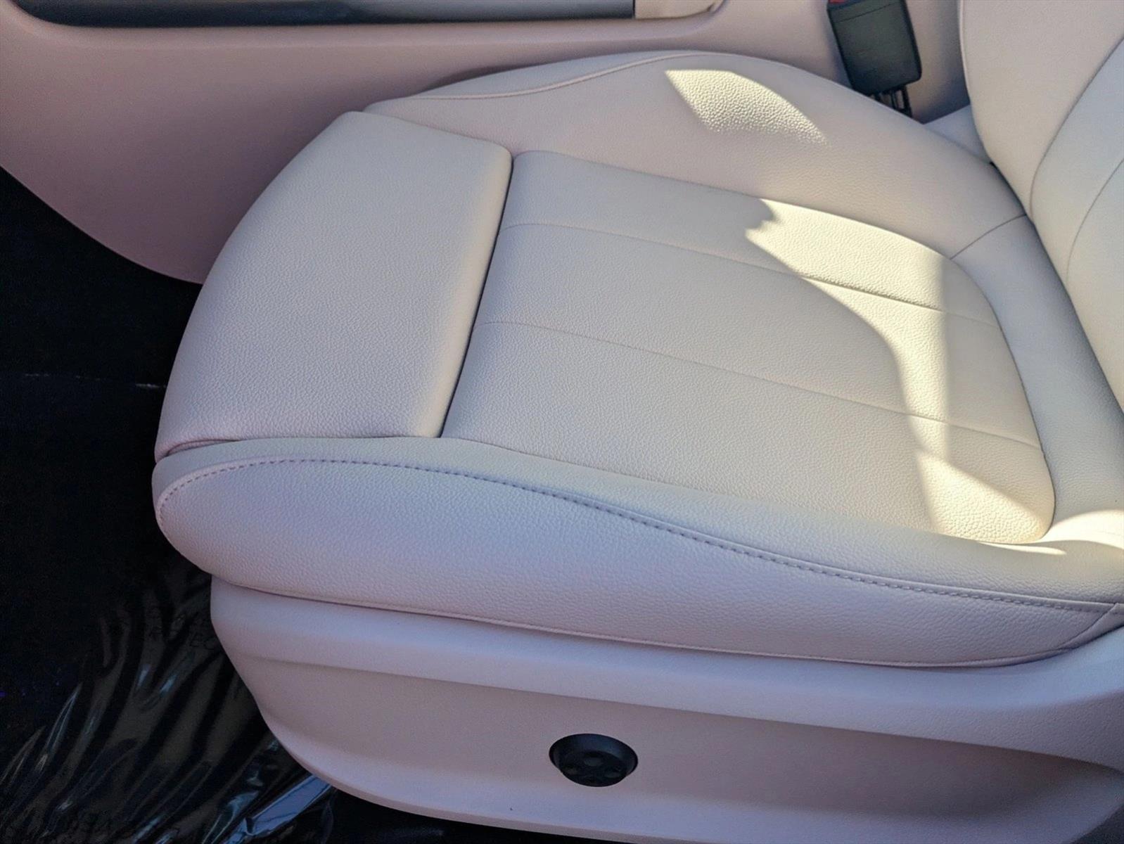 2026 Mercedes Benz GLA 250 photo 4