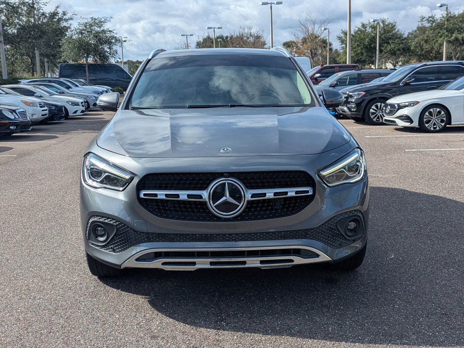 2021 Mercedes Benz GLA 250 4MATIC photo 2