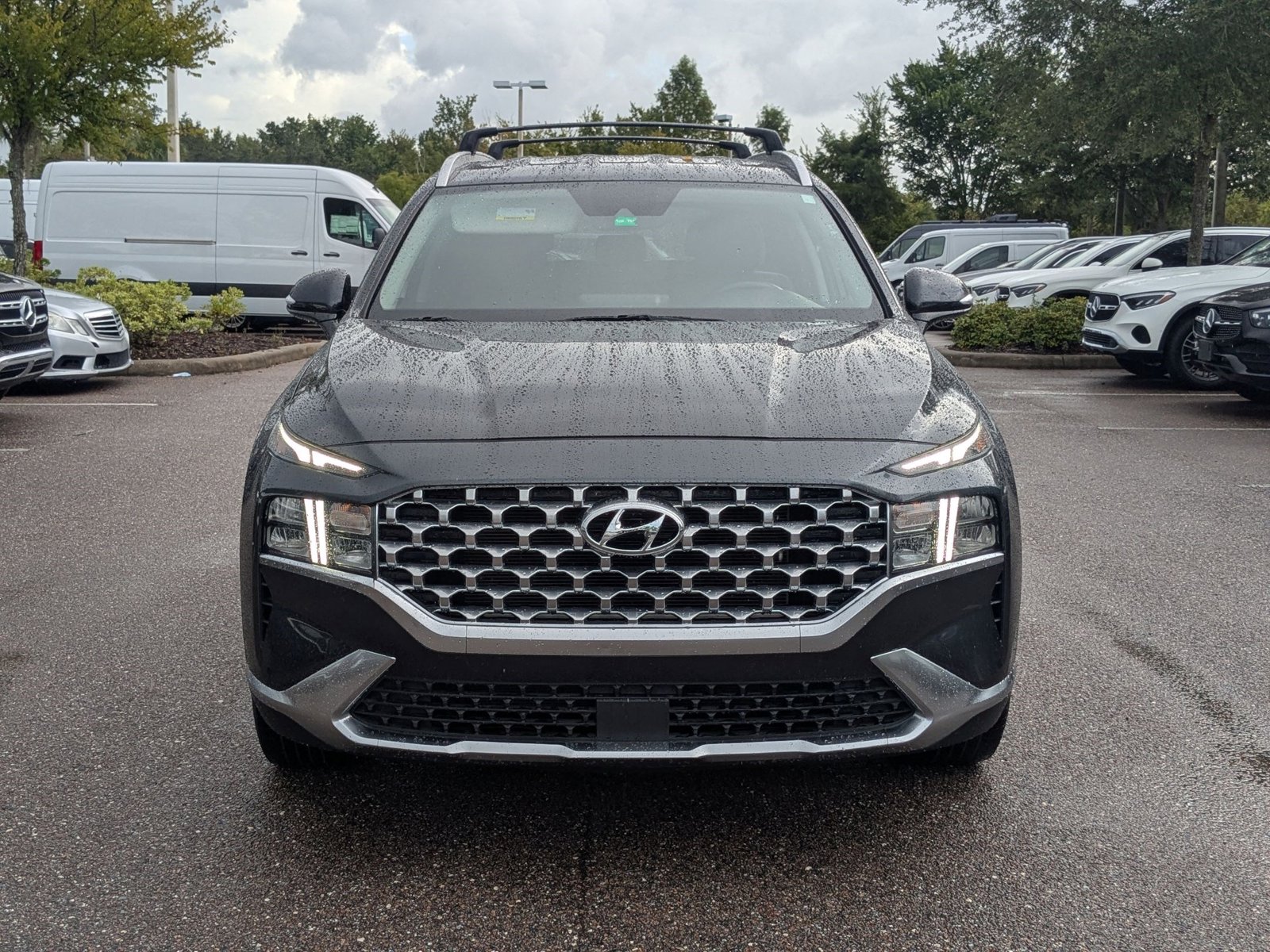 2022 Hyundai Santa Fe SEL photo 2