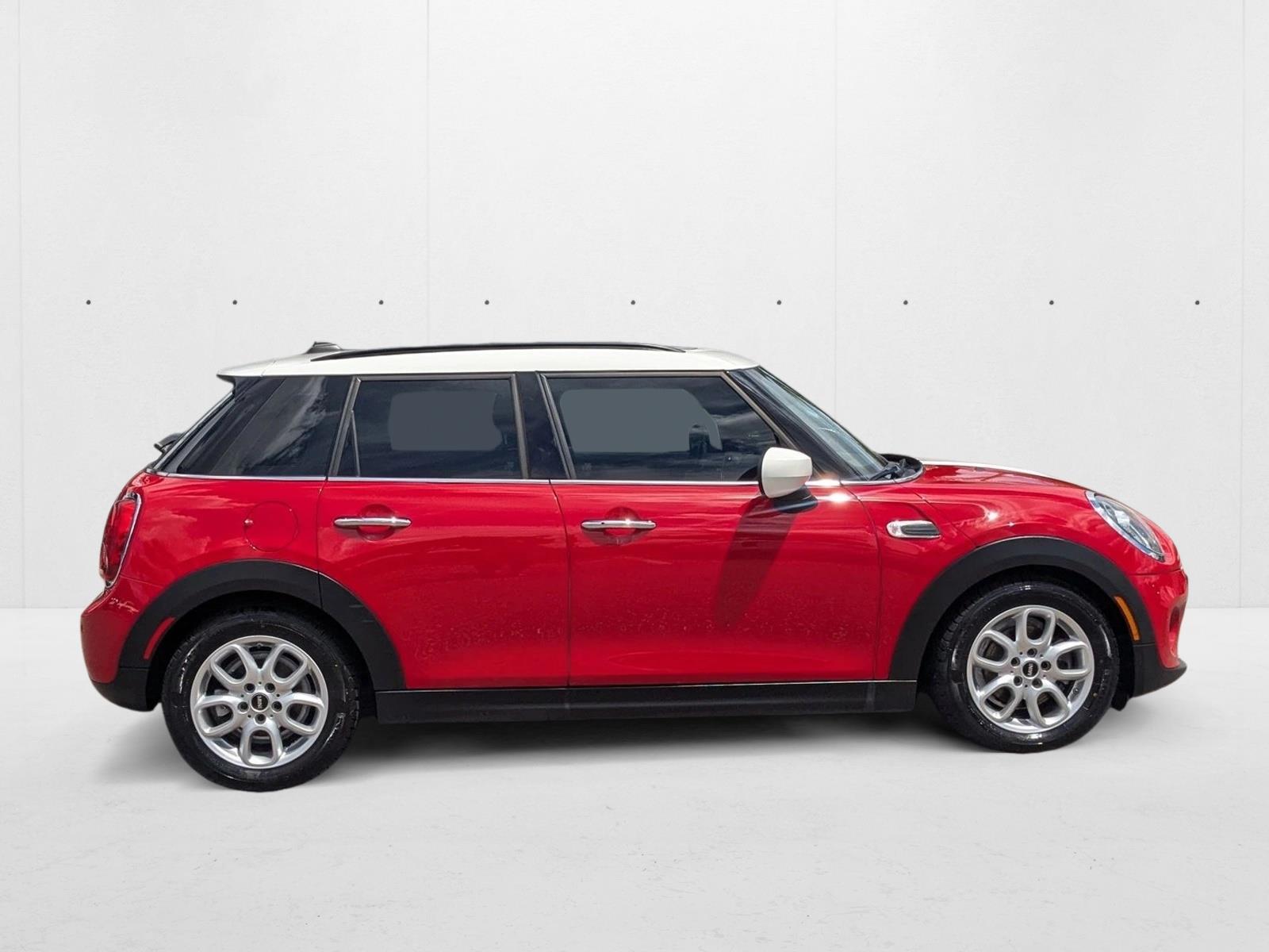 2020 Mini Cooper 4 Door Hardtop photo 4