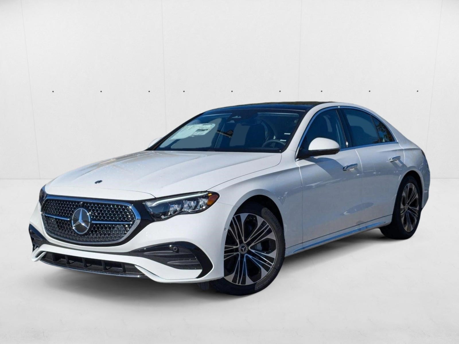 2025 Mercedes-Benz E-Class E350's photo