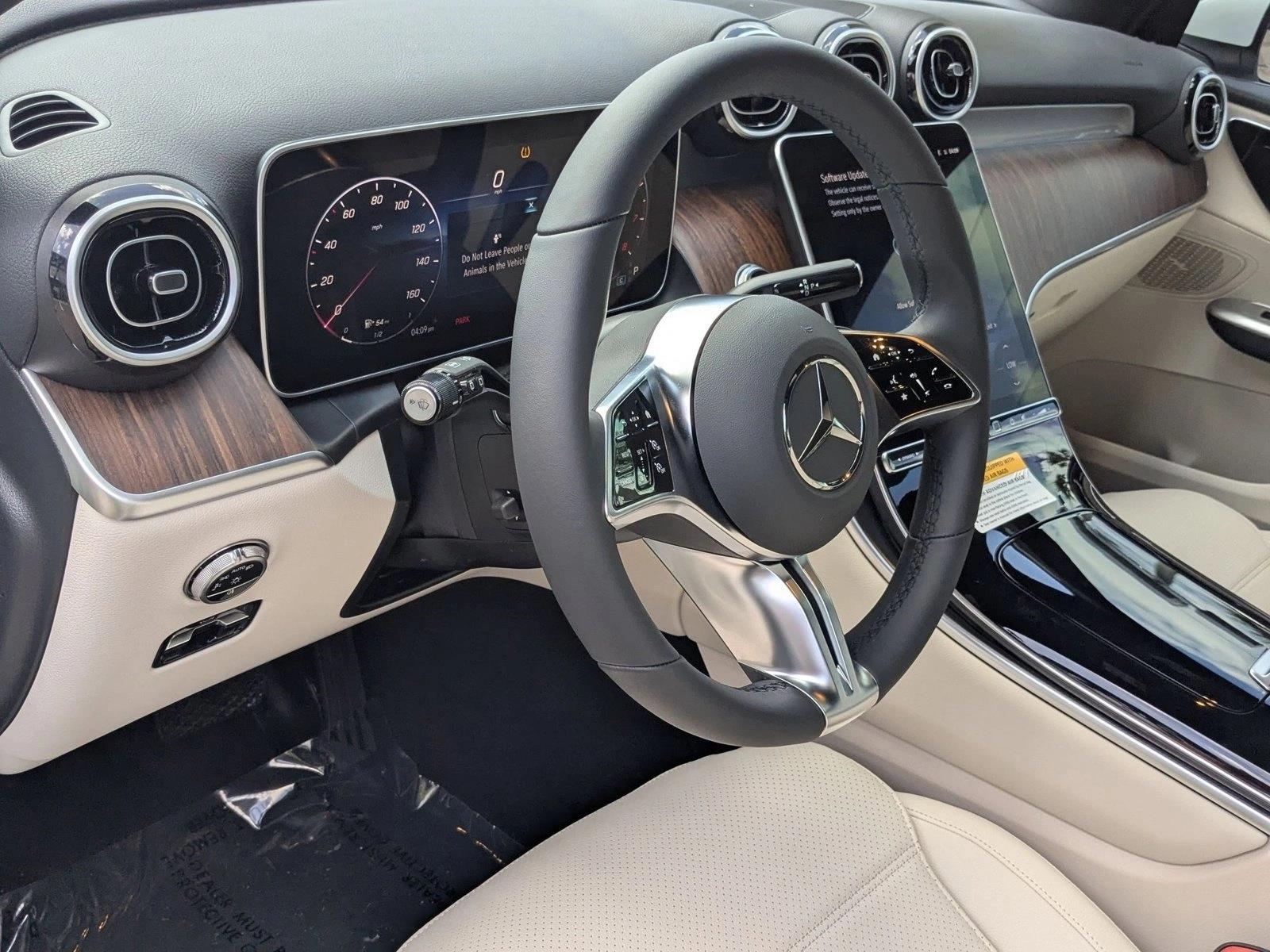 2026 Mercedes Benz GLC 300 photo 3