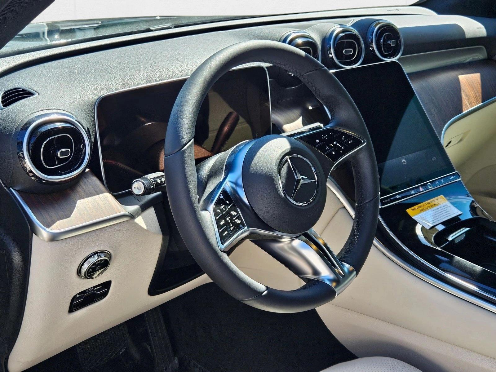 2026 Mercedes Benz GLC 300 photo 3