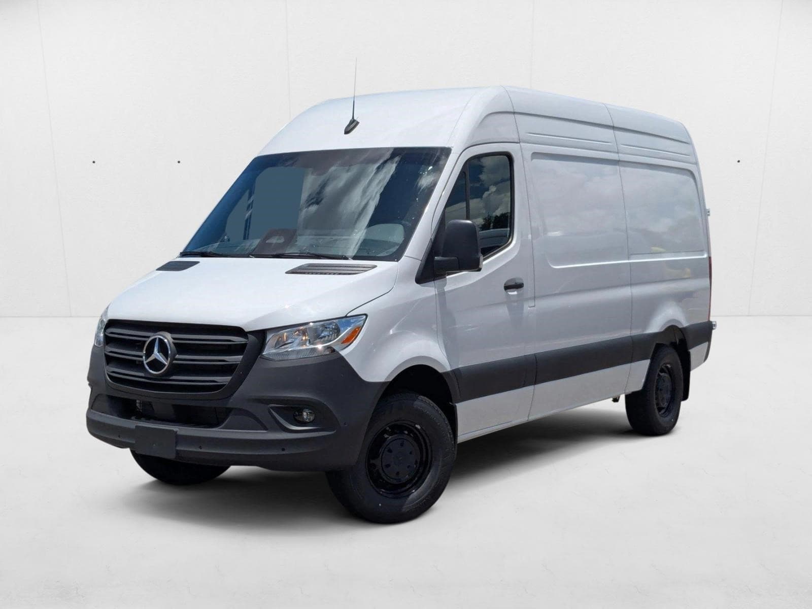 2025 Mercedes-Benz Sprinter Cargo Van Base's photo