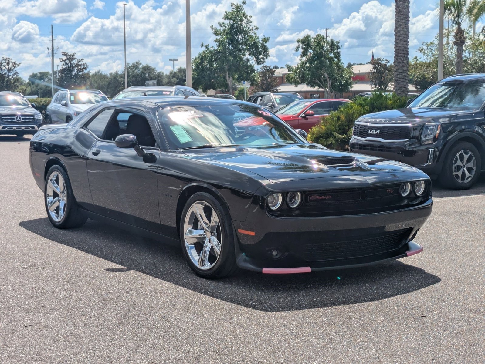 2022 Dodge Challenger R/T photo 3