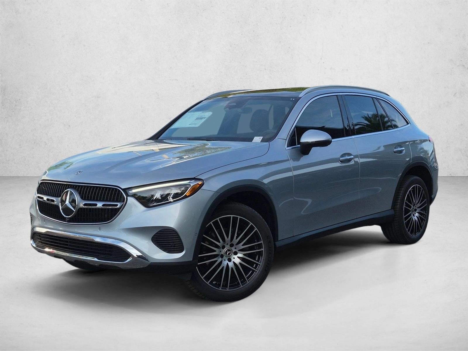 2026 Mercedes-Benz GLC