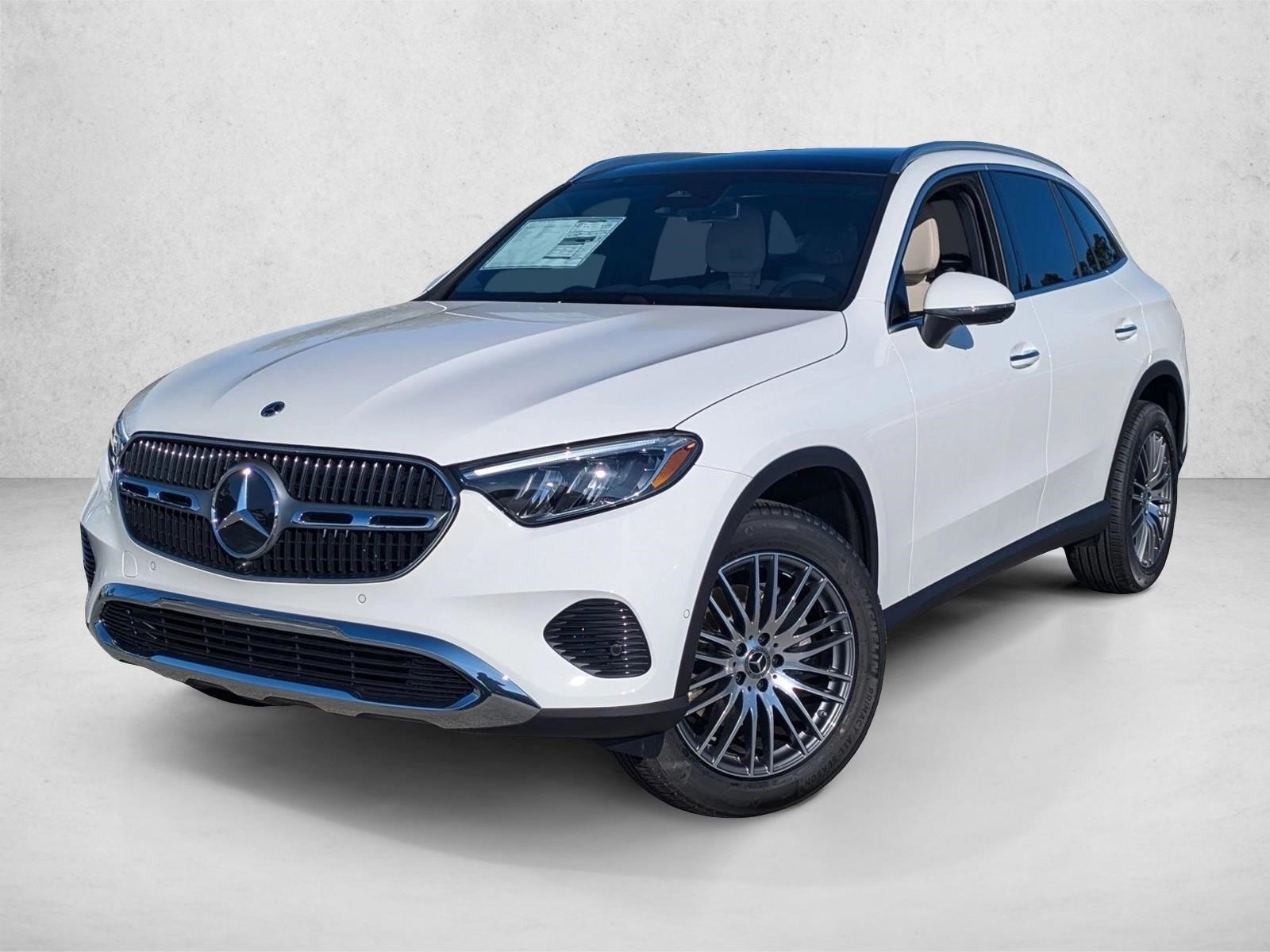 2026 Mercedes-Benz GLC Base's photo