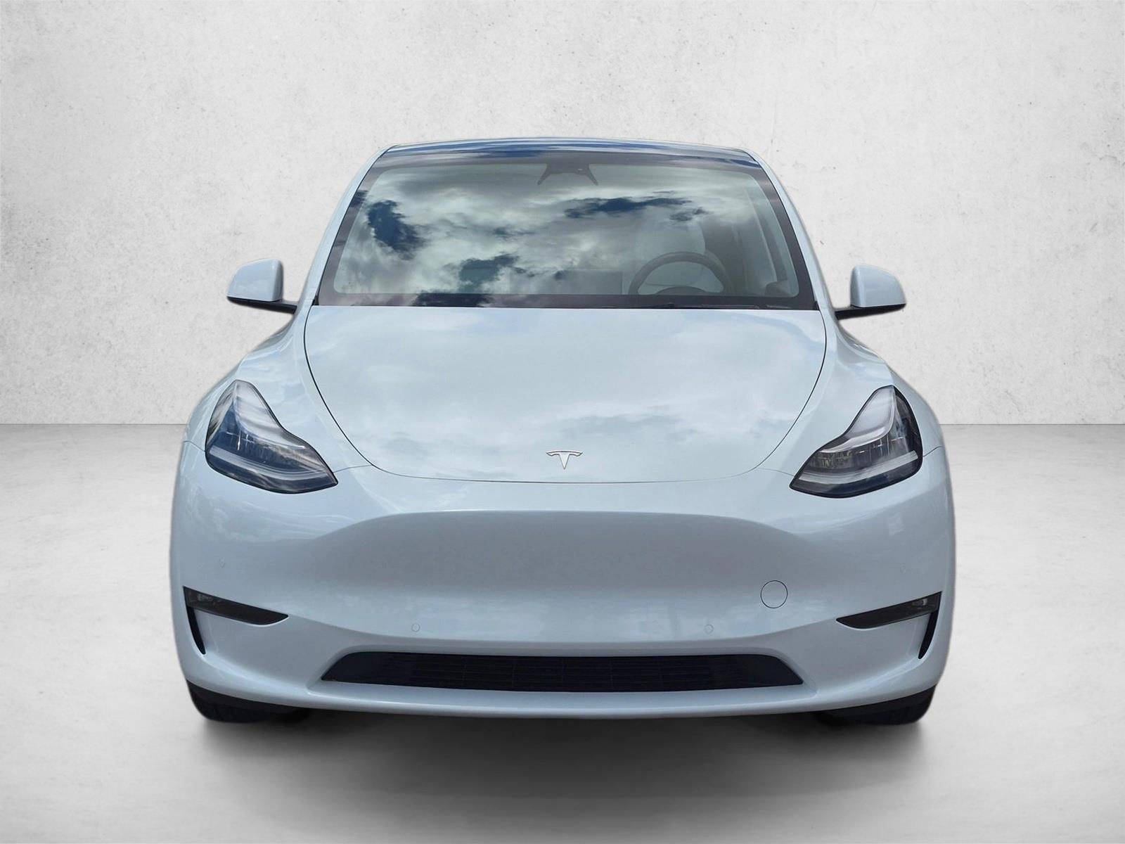 Used 2021 Tesla Model Y Long Range with VIN 5YJYGDEE7MF118483 for sale in Wesley Chapel, FL
