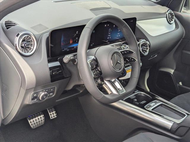 2025 Mercedes Benz GLA AMG 35 photo 3