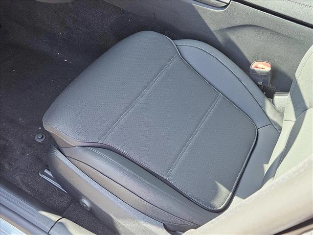 2024 Mercedes Benz C 300 Sedan photo 4