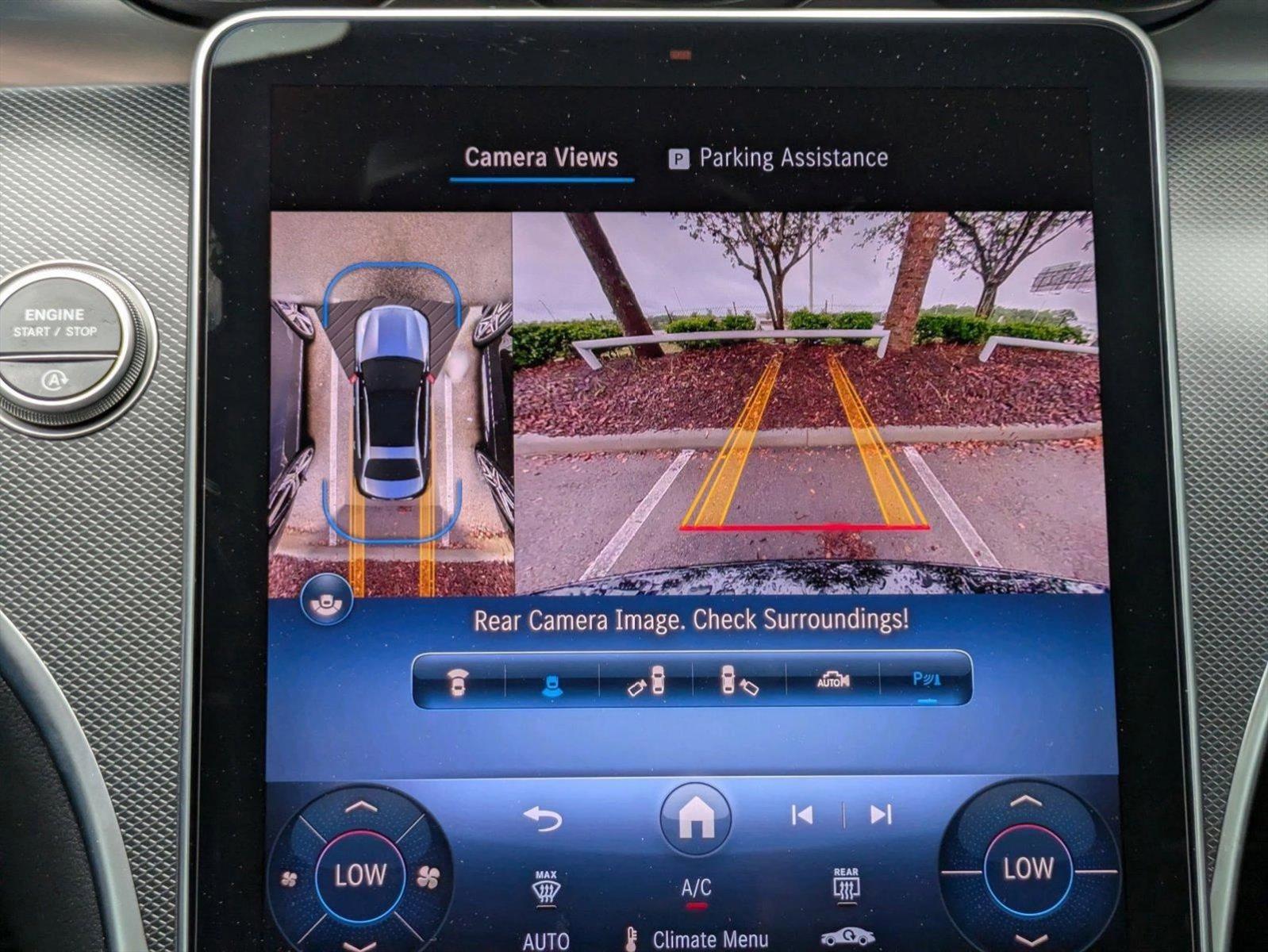 2025 Mercedes-Benz C-Class Sedan C 300 - Photo 12