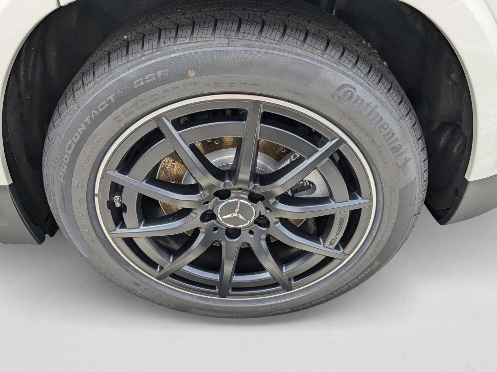 2025 Mercedes-Benz GLA GLA35 AMG - Photo 9