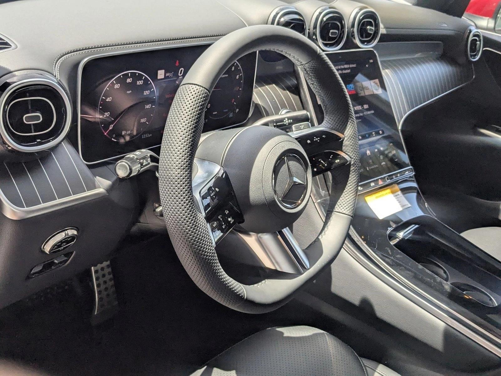 2026 Mercedes Benz GLC 300 4MATIC photo 3