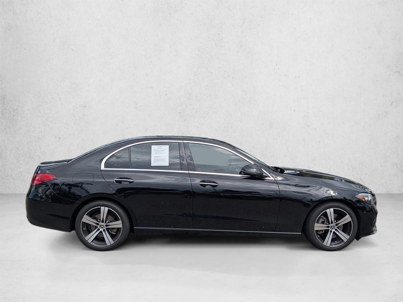 2025 Mercedes Benz C 300 Sedan photo 4