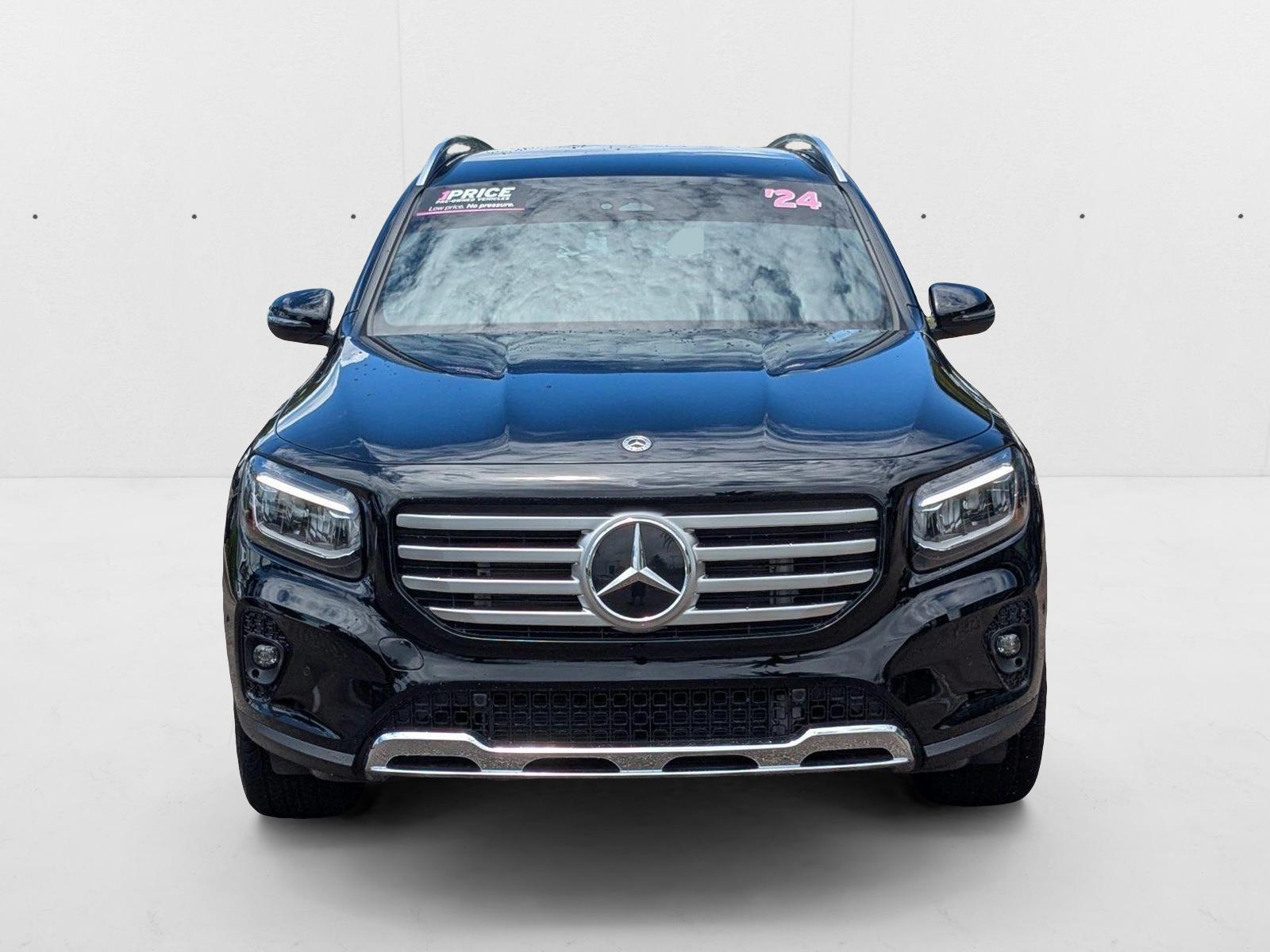 2024 Mercedes Benz GLB 250 photo 2