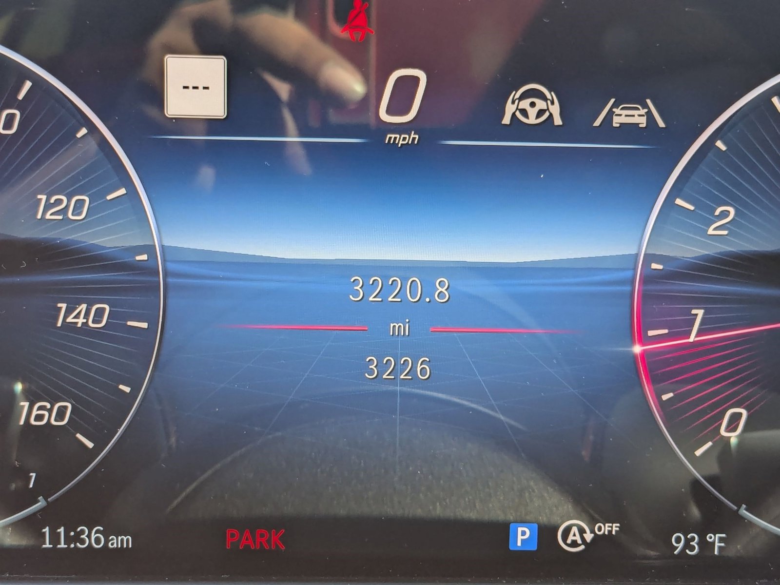 2025 Mercedes Benz E 350 4MATIC Sedan photo 4