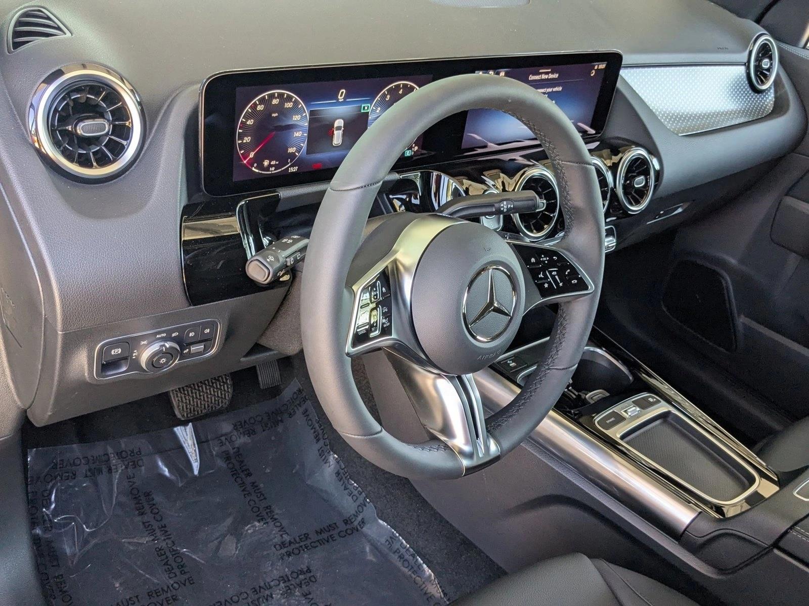 2026 Mercedes Benz GLA 250 photo 3