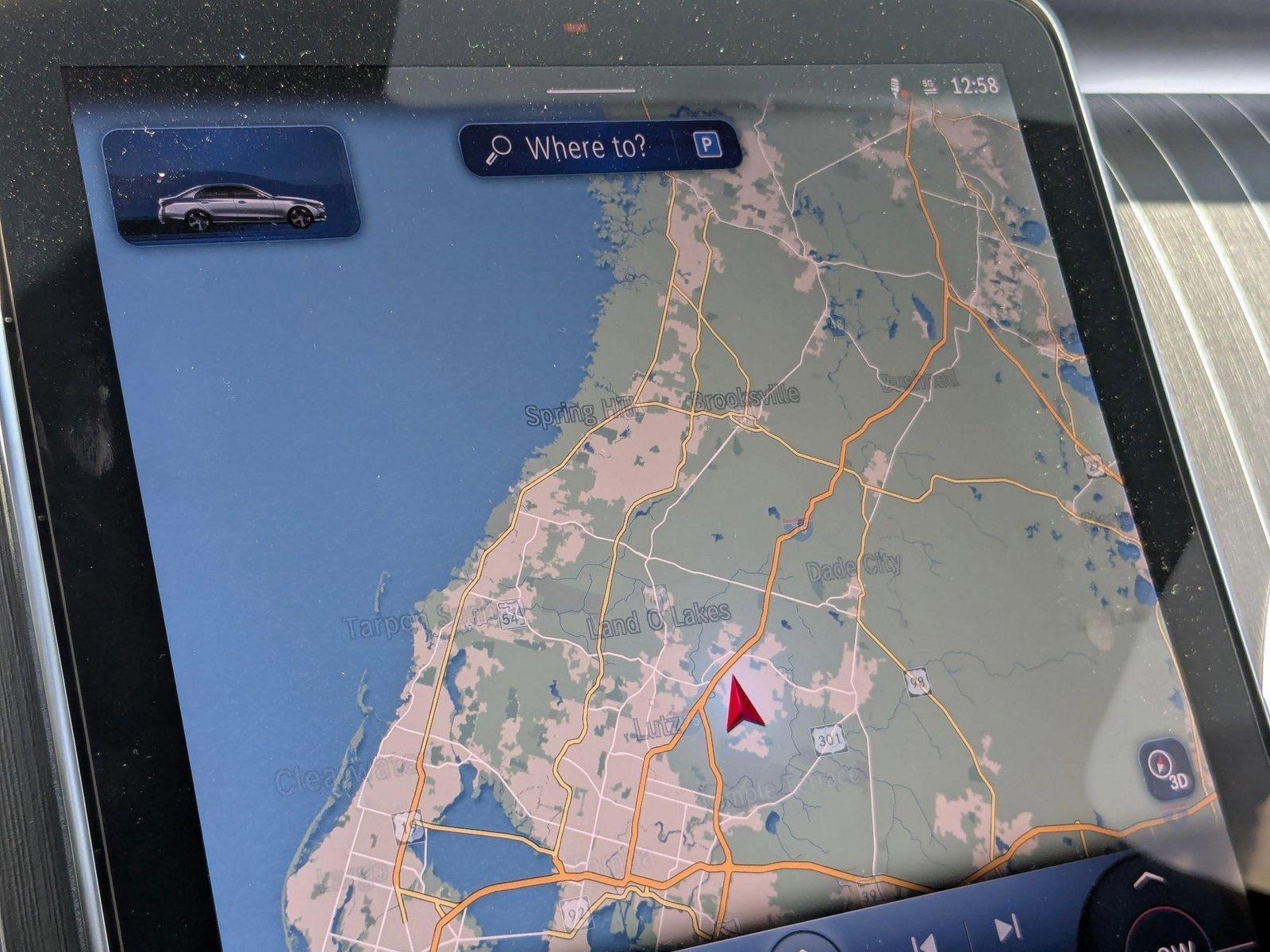 2025 Mercedes-Benz C-Class Sedan C 300 - Photo 12