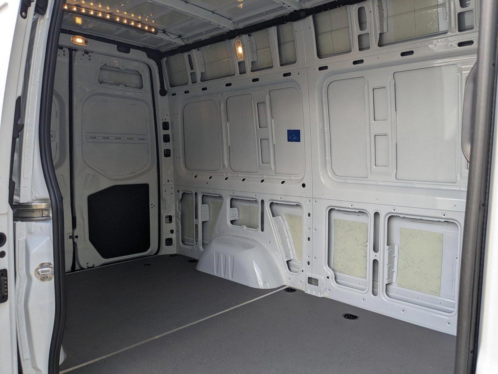 2025 Mercedes-Benz Sprinter Cargo Van Base - Photo 15