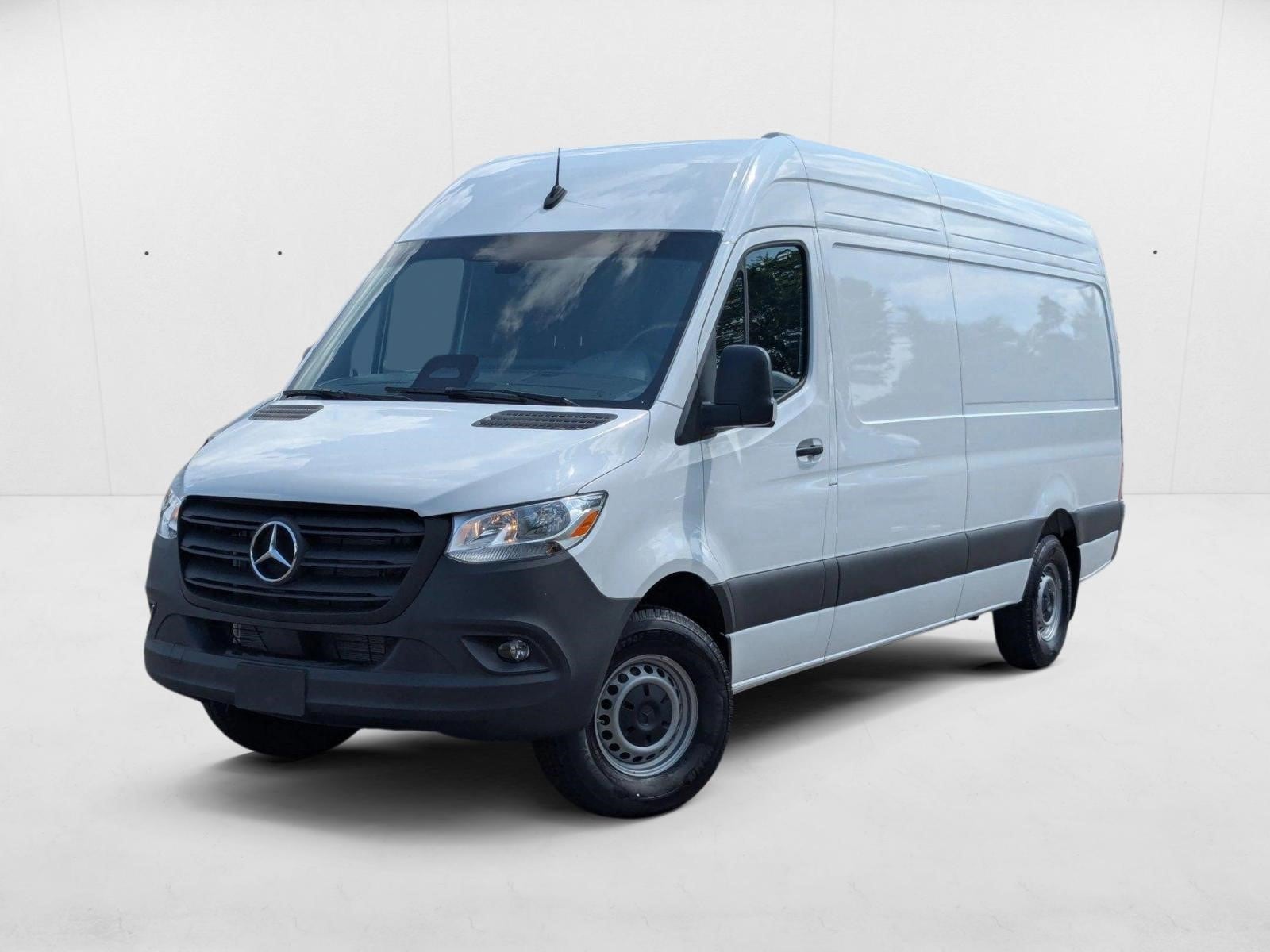 2025 Mercedes-Benz Sprinter Cargo Van Base's photo